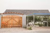 Cô gái 19 tuổi biến nhà hoang thành nhà vườn đẹp không tin nổi 