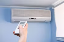 Người đàn ông bất tỉnh vì nằm điều hòa sau khi tắm