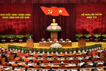 Giới thiệu Chủ tịch nước, Thủ tướng, Chủ tịch Quốc hội làm tiếp khóa mới