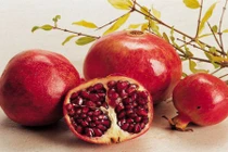  Ăn lựu cách này vừa đẹp da vừa giúp vòng một quyến rũ