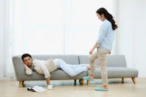 Đàn ông luôn ngụy biện cho sự vô tâm, ích kỷ của mình