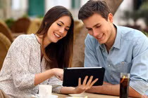 Theo dõi chồng cả tháng,phát hiện mặt nhân tình tôi như phát điên