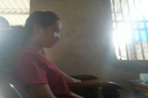 Hiếp dâm thiếu nữ giữa ban ngày: Đứng xem rồi nhắn tin