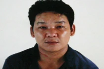 Nói chuyện với người lạ, vợ bị chồng đâm nhiều nhát