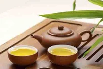 Uống trà kiểu này, sớm phá hủy thận 