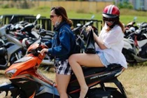 Không khỏi nghi ngờ cuộc hôn nhân Hari Won-Trấn Thành