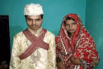 Ly kỳ sáng kết hôn, trưa lỵ dị, tối lại tái hôn