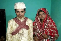 Ly kỳ sáng kết hôn, trưa lỵ dị, tối lại tái hôn