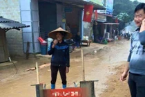 Bi hài chồng say xỉn vợ mang “siêu xe” ra đón 