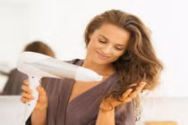 Tàn phai nhan sắc, lão hóa chóng mặt vì thói quen phổ biến