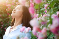 Top con giáp vận thế đỏ như son trong tháng 12/2017