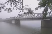 Thời tiết hôm nay 25/5: Mưa dông trên diện rộng 