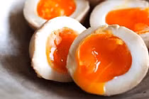 Ăn trứng gà sống: tuy nhiều dinh dưỡng nhưng lắm rủi ro