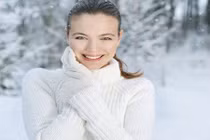 Có thủ thuật này, nếp nhăn chân chim không còn là nỗi ám ảnh