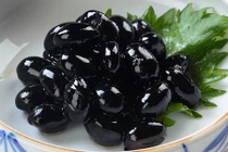 Giúp tóc bạc trở nên đen óng chỉ bằng một nắm đỗ đen