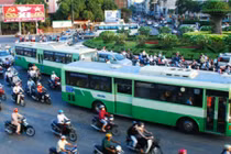 Nếu quảng cáo trên xe buýt, TP HCM thu 170 tỷ mỗi năm