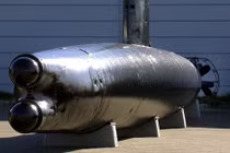 Soi tàu ngầm mini Nhật Bản liều lĩnh tấn công Mỹ