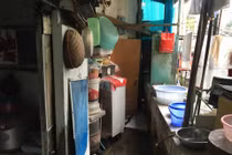 Con đường gốm sứ: Nhìn mà thấy xót xa!