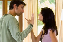 Đắng lòng vợ khinh bố mẹ chồng nghèo, không muốn về ăn Tết