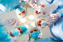 Phẫu thuật ở Bệnh viện thẩm mỹ Emcas, một phụ nữ nguy kịch