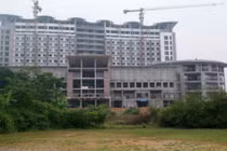 Bệnh viện 7 năm dở dang, cạn tiền xin thêm gần 800 tỷ