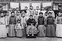 Ảnh hoàng thân quốc thích cuối cùng của phong kiếnTrung Quốc (2)