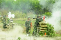 Mục kích xe tăng, pháo binh Quân khu 7 đánh địch