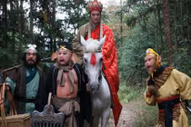 Sau 32 năm, 2 nhân vật quyền lực nhất phim Tây Du Ký giờ ra sao?