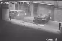 Ô tô rơi từ tầng 7 xuống đất, tài xế sống sót thần kỳ