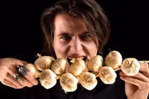 Hiểu đúng và quan niệm “ma quỷ” sợ tỏi, trừ được tà?