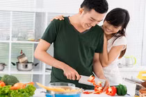 Lạ lùng cô gái muốn ly hôn vì chồng... quá tốt