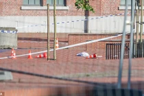 Hiện trường vụ tấn công bằng dao kinh hoàng ở Bỉ