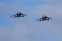 Anh phá mỏ dầu của phiến quân IS trong đợt đầu không kích