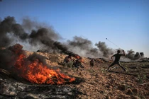 Ảnh: Biểu tình dữ dội ở Dải Gaza vì thiếu điện