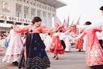 Góc nhìn mới cuộc sống ở Triều Tiên qua ảnh Adam Baidawi