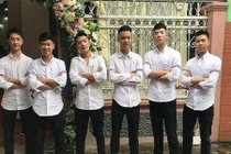 Giải mã chiếc "áo sơ mi quốc dân" xôn xao mạng xã hội