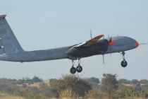 Ấn Độ lần đầu thử nghiệm thành công "thần ưng" UAV Rustom-2