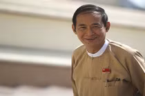 Đồng minh bà Aung San Suu Kyi được bầu làm tân Tổng thống Myanmar