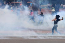 Biểu tình dữ dội phản đối chính phủ ở Brazil 