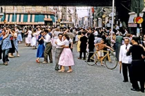 Hé mở cuộc sống thường nhật ở Paris thập niên 1950