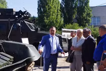 Ngán ngẩm Nga, Ấn Độ tìm đến Ukraine mua xe bọc thép