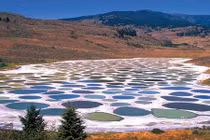 Khám phá những địa điểm kỳ lạ nhất hành tinh 