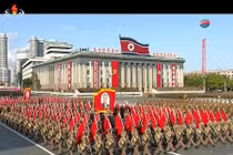 Toàn cảnh lễ duyệt binh hoành tráng ở Triều Tiên