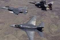 Liên quân Mỹ không kích Quân đội Syria, nhiều binh sĩ thương vong?