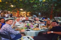 Cuộc sống xa hoa của những cậu ấm Nga giàu có 