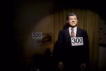 Bi hài phiên đấu giá các bức tượng sáp Tổng thống Mỹ 