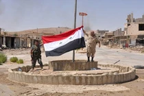 Đột nhập thị trấn chiến lược al-Sukhnah sau giải phóng