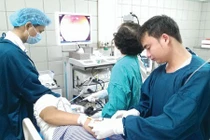 Tâm sự “giận mà thương” của bác sĩ trẻ trực ngày lễ 30/4 - 1/5 