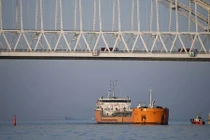 Ukraine nói gì sau khi bắt giữ tàu chở dầu Nga?