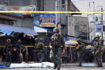 Đánh bom liều chết gần doanh trại Quân đội Philippines